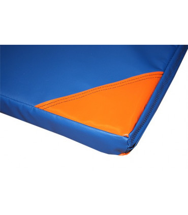 COLCHONETA REFORZADA 200X100X5 CON CANTONERAS Y ASAS